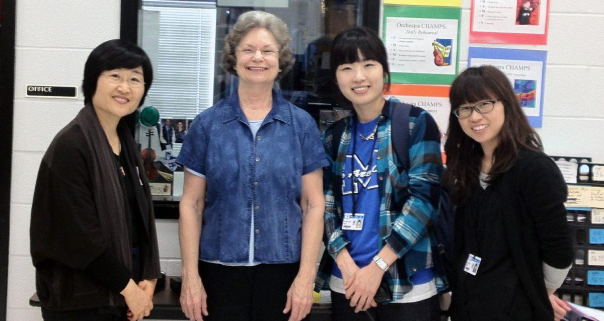 Korean Teachers Visit U.S. and MacArthur