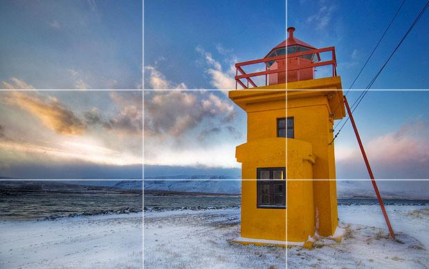 Rule of thirds example.
(Credit to photographymad.com)