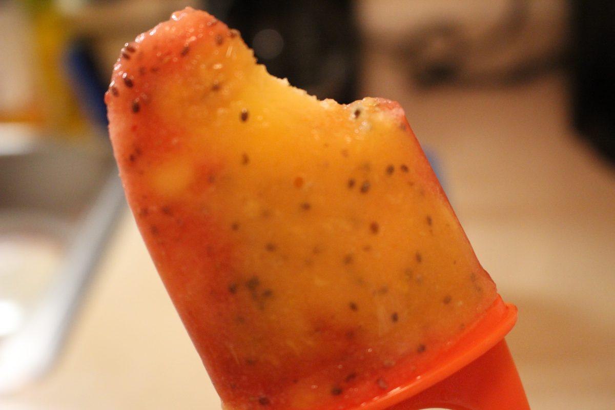 How to make strawberry mango papaya popsicles