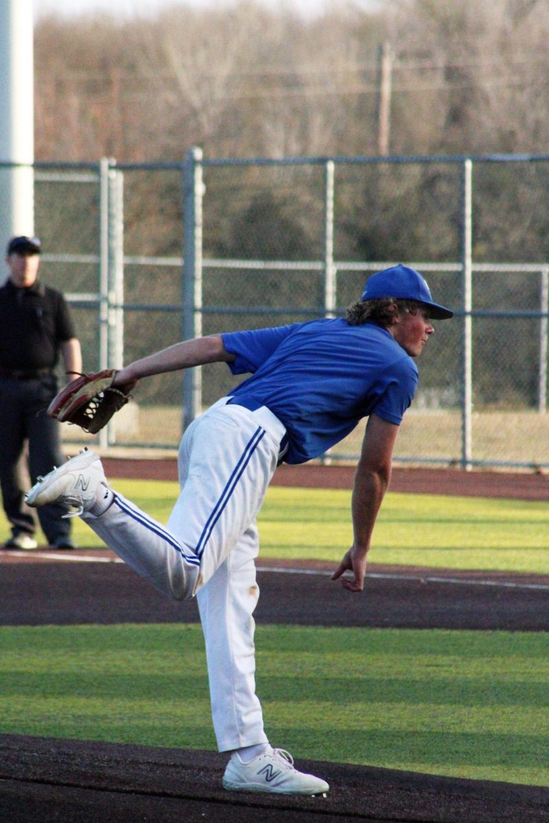 Baseball Team Kicks Off New Season